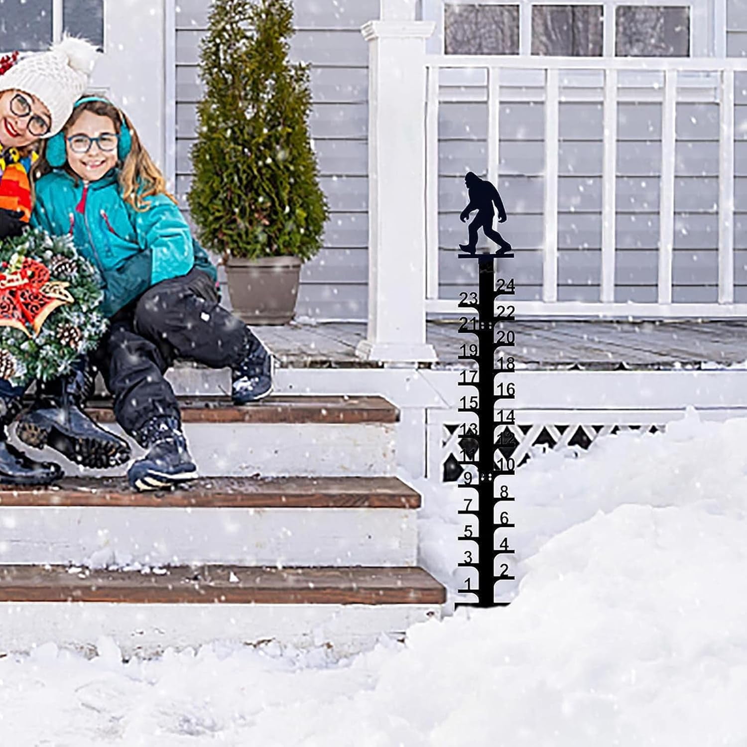 Snow Measuring Stick, 24inch Snow Gauge, Outdoor Measuring Gauge, Metal Detachable Snow Measuring Stick, Rain Gauge Garden Stakes for Yard, Lawn & Garden, Easy to Read