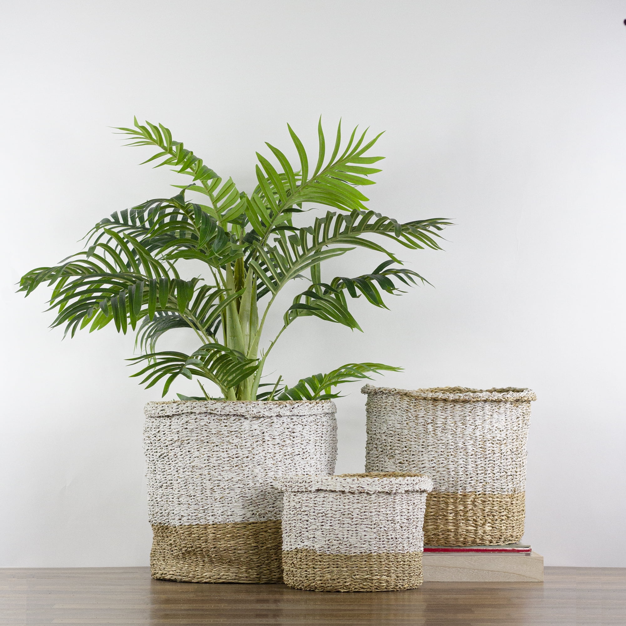 Set of 3 Beige and White Round Wicker Table and Floor Baskets