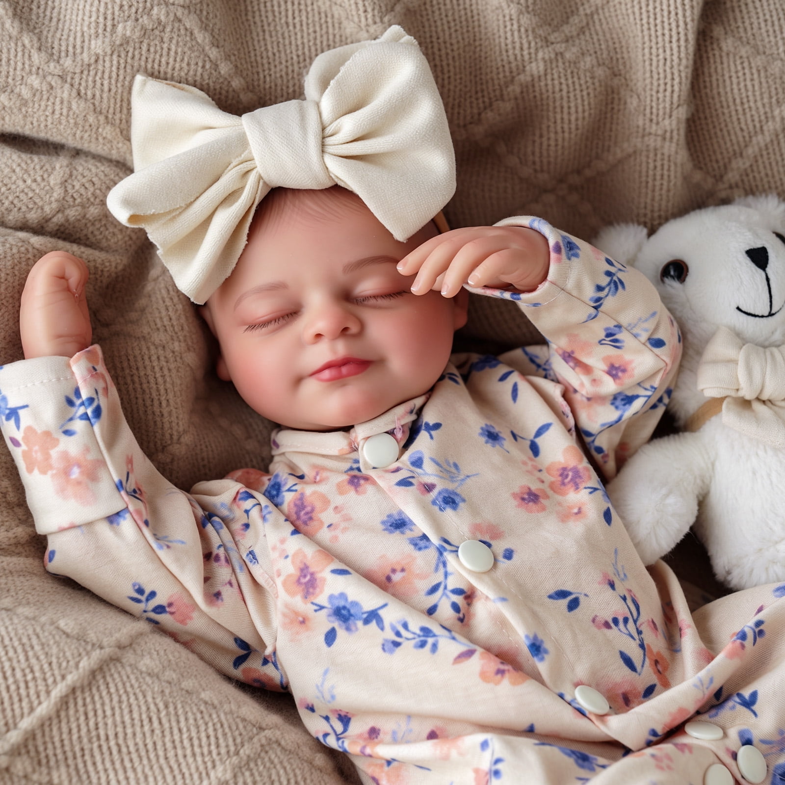 Reborn Baby Dolls 17 inch Soft Body Realistic Newborn Baby Dolls with Clothes Gift Box for Kids Age 3+