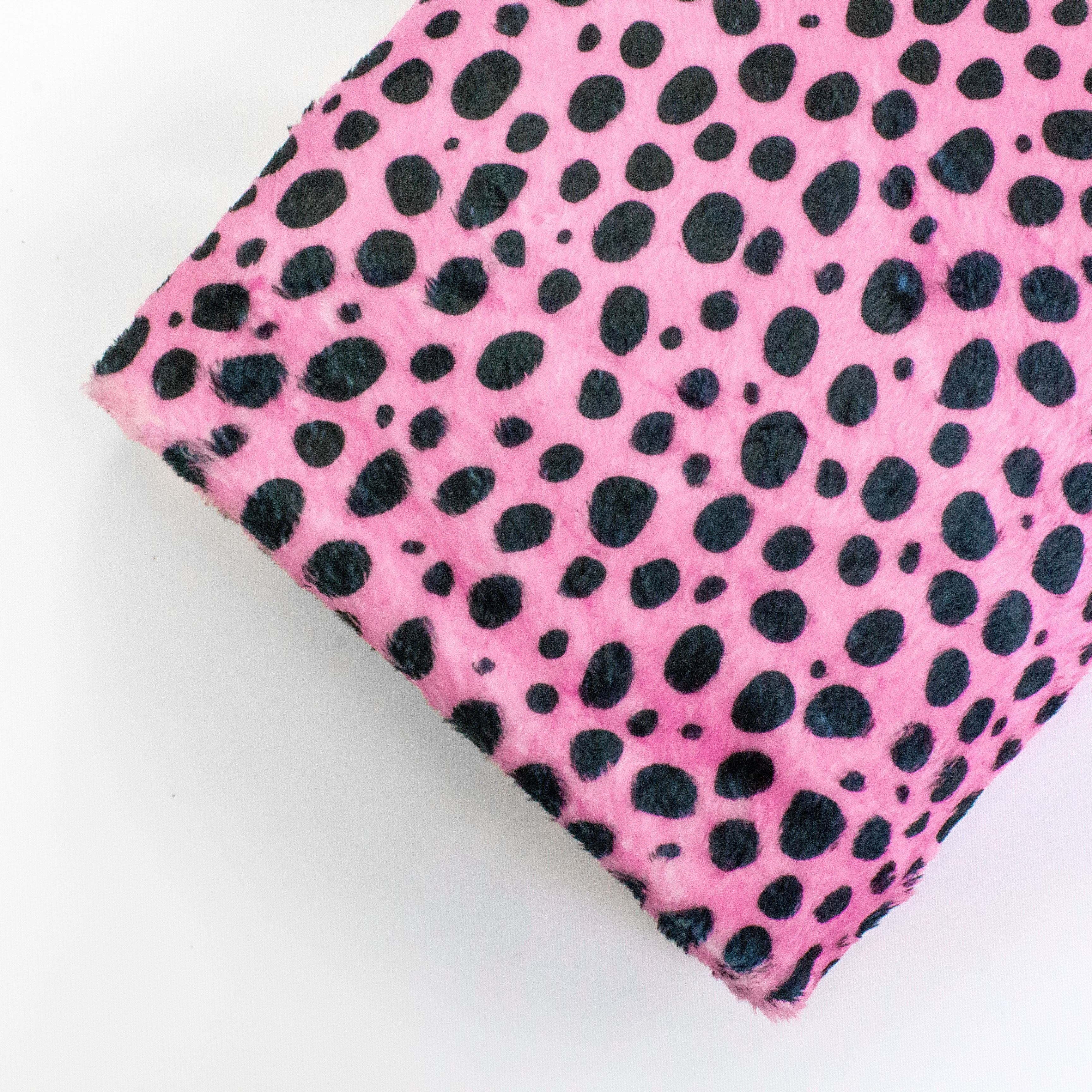Everything Comfy Cheetah Print Decorative Throw Blanket, 30" X 40", Pink