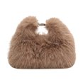 thumbnail image 3 of Bolso Hombro Esponjoso Piel Sintética para Mujer Felpa Suave Fiesta (), 3 of 6