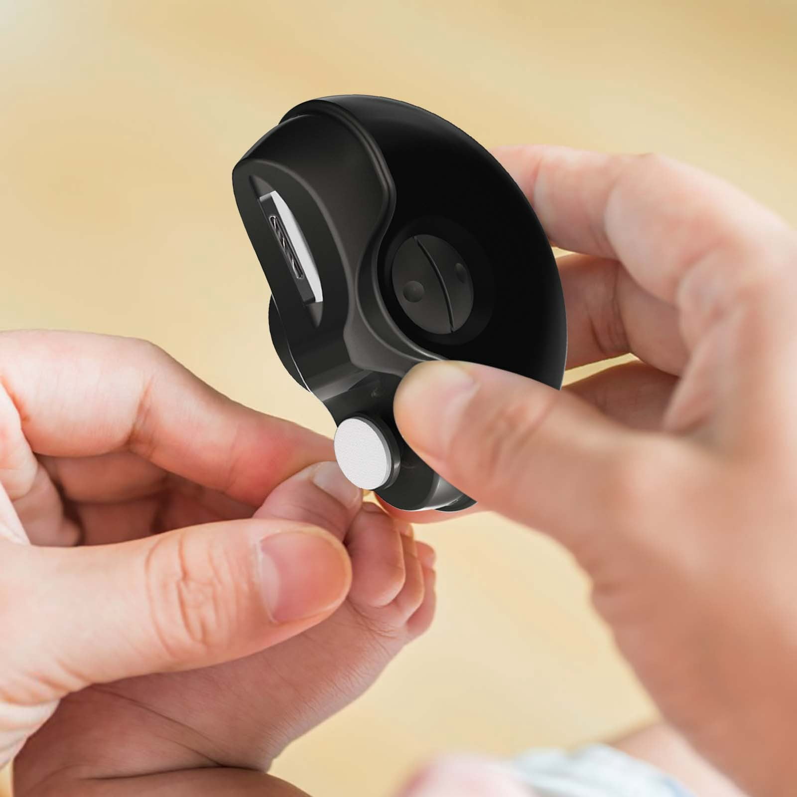 Black Low Vibration Electric Nail Trimmer For Children And Elders