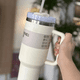 thumbnail image 2 of Vaso térmico Stanley de acero inoxidable 887 ml con pajita de 30 oz, 2 of 7