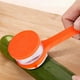 thumbnail image 4 of Pelador con recipiente Pelador de verduras con recipiente para almacenar Pelador de patatas Pelador de frutas multifuncional con recogedor Pelador de cocina manual para patatas, manzanas y zanahorias, 4 of 7