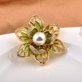 thumbnail image 3 of Broche de flor verde primavera Pin esqueleto cristal diamantes de imitación pétalo exquisito, 3 of 3
