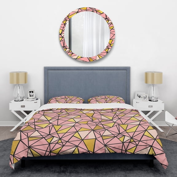 Designart 'Triangular Gold Design II' Mid-Century Modern Duvet Cover Set