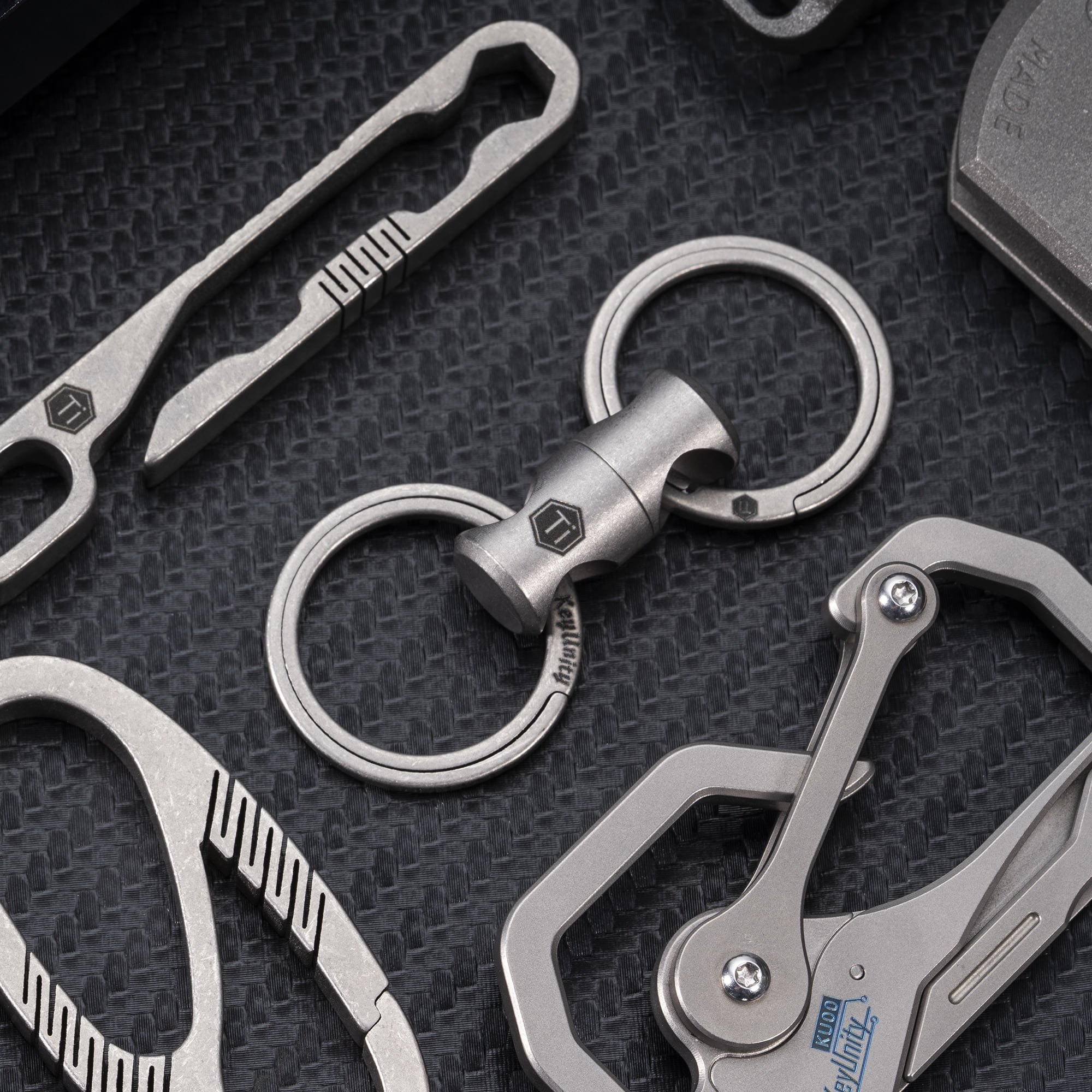 Key Unity Titanium Swivel Key Chain Rings, Rotatable Key Organizer Linker for Carabiner, Wind Chime, Plant, DIY Accessory, KA15 Sliver