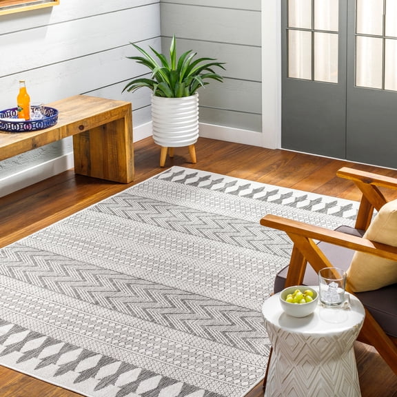 Artistic Weavers Long Beach Area Rug, Medium Gray, 5'3" x 7'
