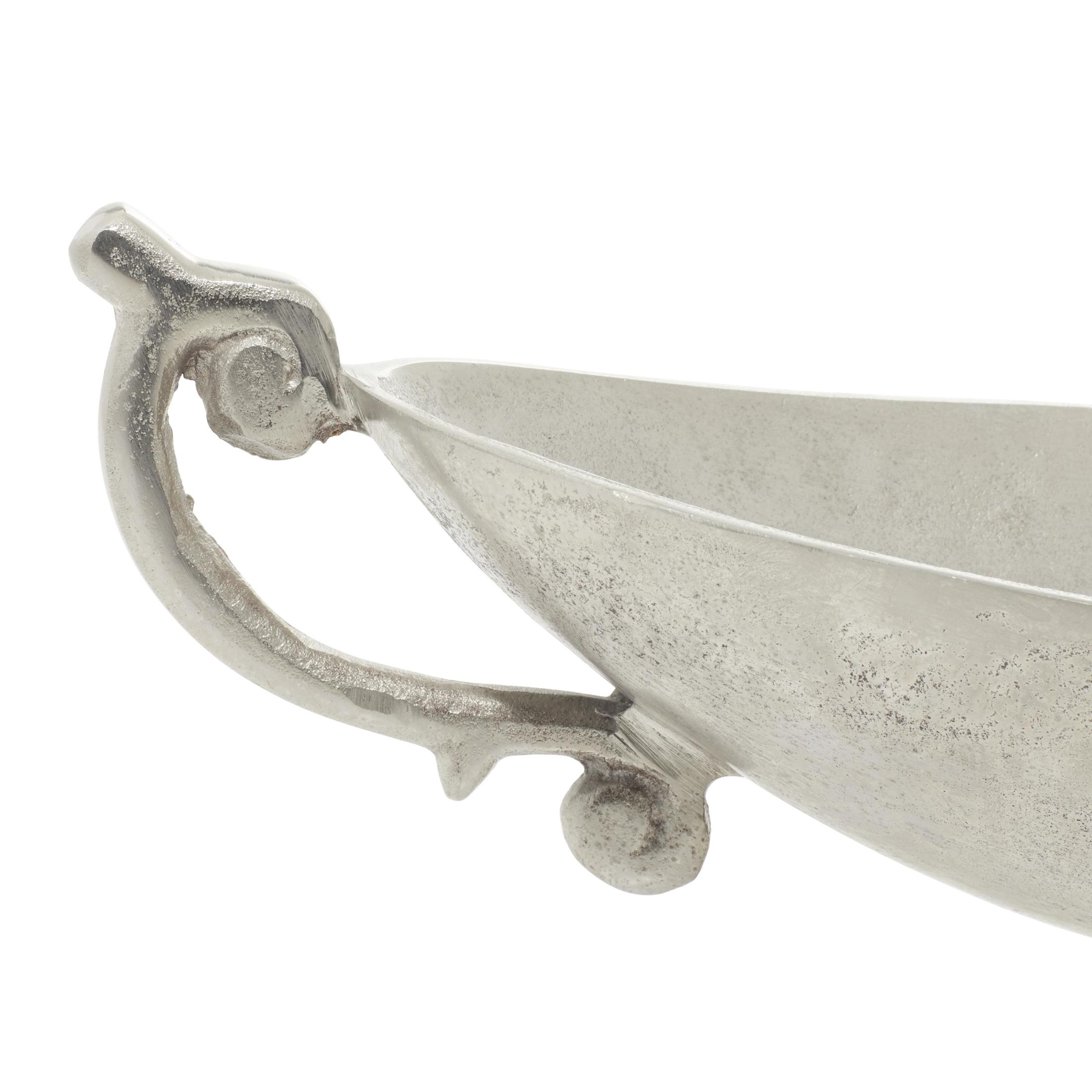 DecMode 8" Oval Silver Aluminum Metal Decorative Bowl with Handles