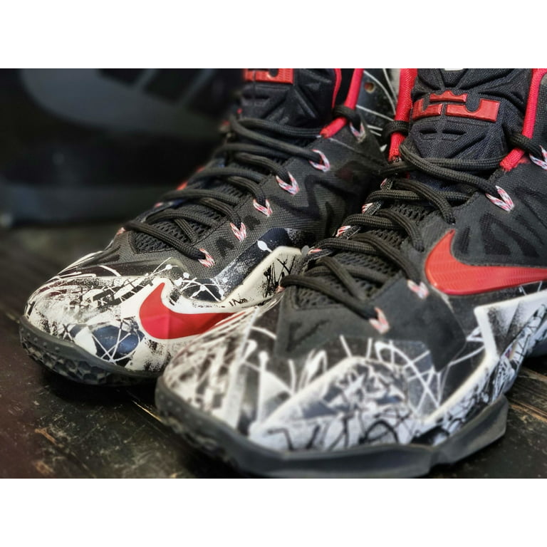 2013 Nike Lebron XI Graffiti Black/White Basketball Shoes 616175