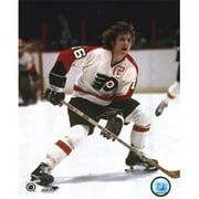 Photofile PFSAABH00601 Bobby Clarke one hand on stick Sports Photo - 8 x 10