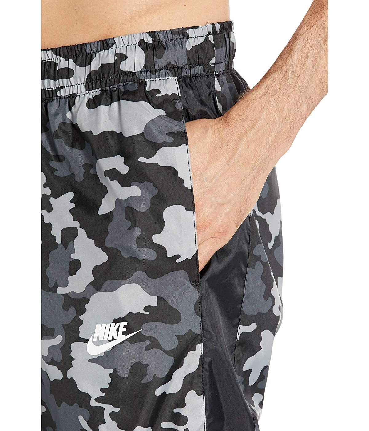 nike men's sportswear woven camo track pants