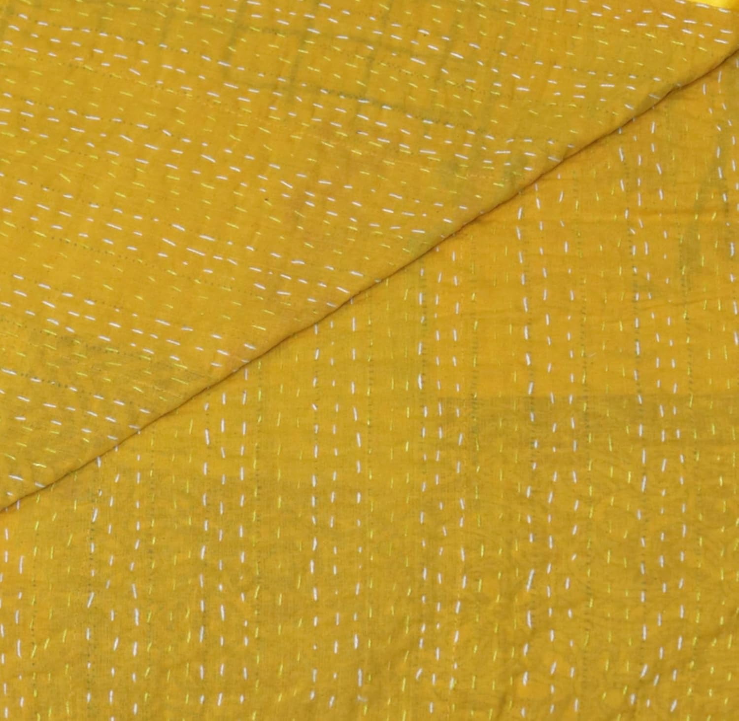 Trademoon Handwoven Silk Patola Kantha – Elegant, Lightweight, Traditional Design, Perfect for Weddings and Festivals Size - King - 108 x 108 Inch / 274 cm x 274 cm
