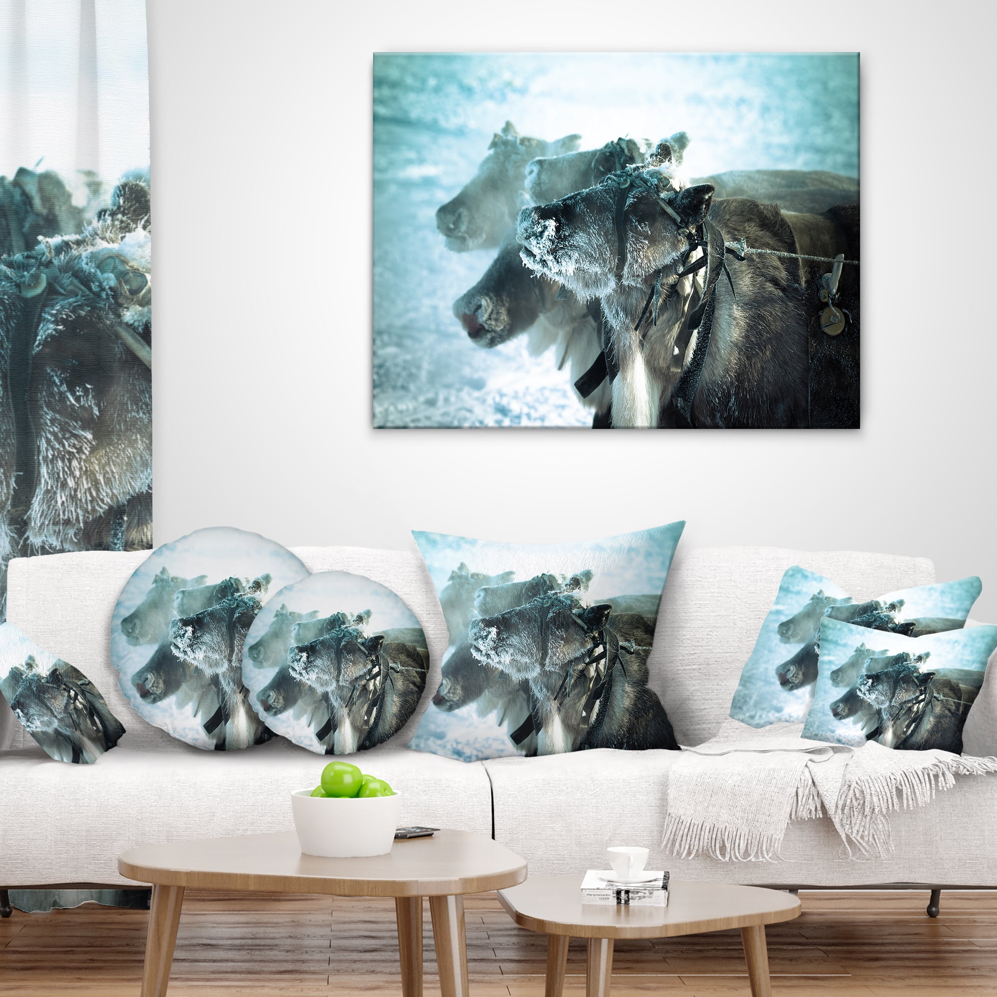 Designart Muzzle Reindeer in Frost - Animal Throw Pillow - 18x18