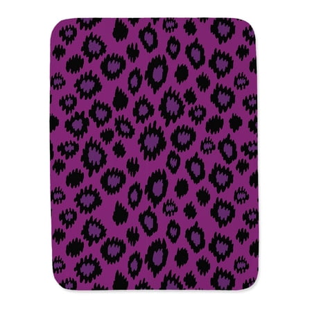 Modern Leopard Pattern Blanket -Image by Shutterstock,