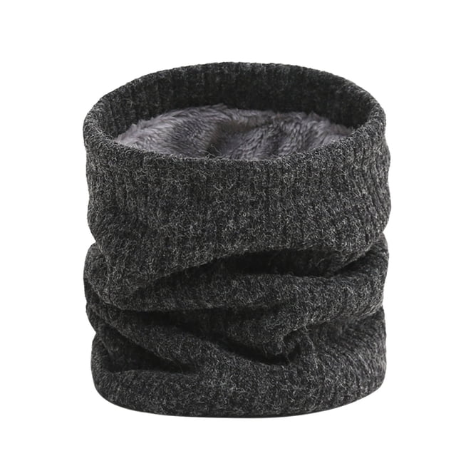 Foulards pour Femmes Hiver Chauds Mode Femmes Unis Hiver Garder au Chaud Cache-Cou Foulards Foulard Cache-Cou Foulards. un Cache-Cou en Acrylique Gris Foncé avec une Doublure Intérieure Douce et Duveteuse pour la Chaleur et le Confort. Conçu pour un Usage Décontracté et Mode, Il Mesure 23x22 cm (9.1x8.7 Pouces) et Convient à Agencer avec des Vêtements d'Extérieur, des Chandails Ou des Vestes par Temps Froid.