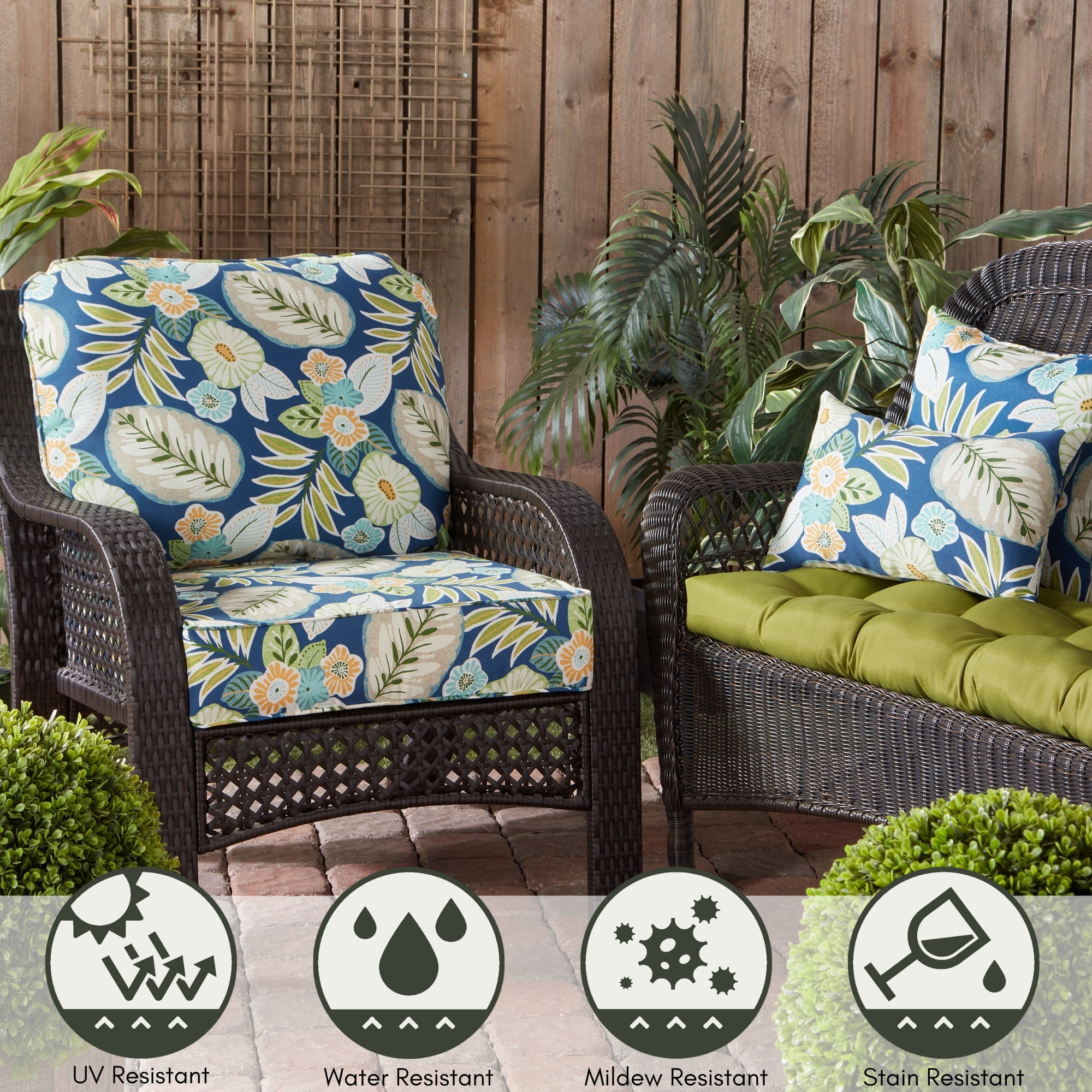 Greendale Home Fashions 17'' x 17'' Reversible Outdoor Throw Pillow, Set of 2, Marlow Blue Floral