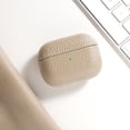 thumbnail image 3 of RV Funda de cuero compatible con Apple AirPods 3 - Hecho a mano con cuero genuino de plena flor - Funda protectora para AirPods - Funda de cuero para AirPods Rojo Verde, 3 of 5