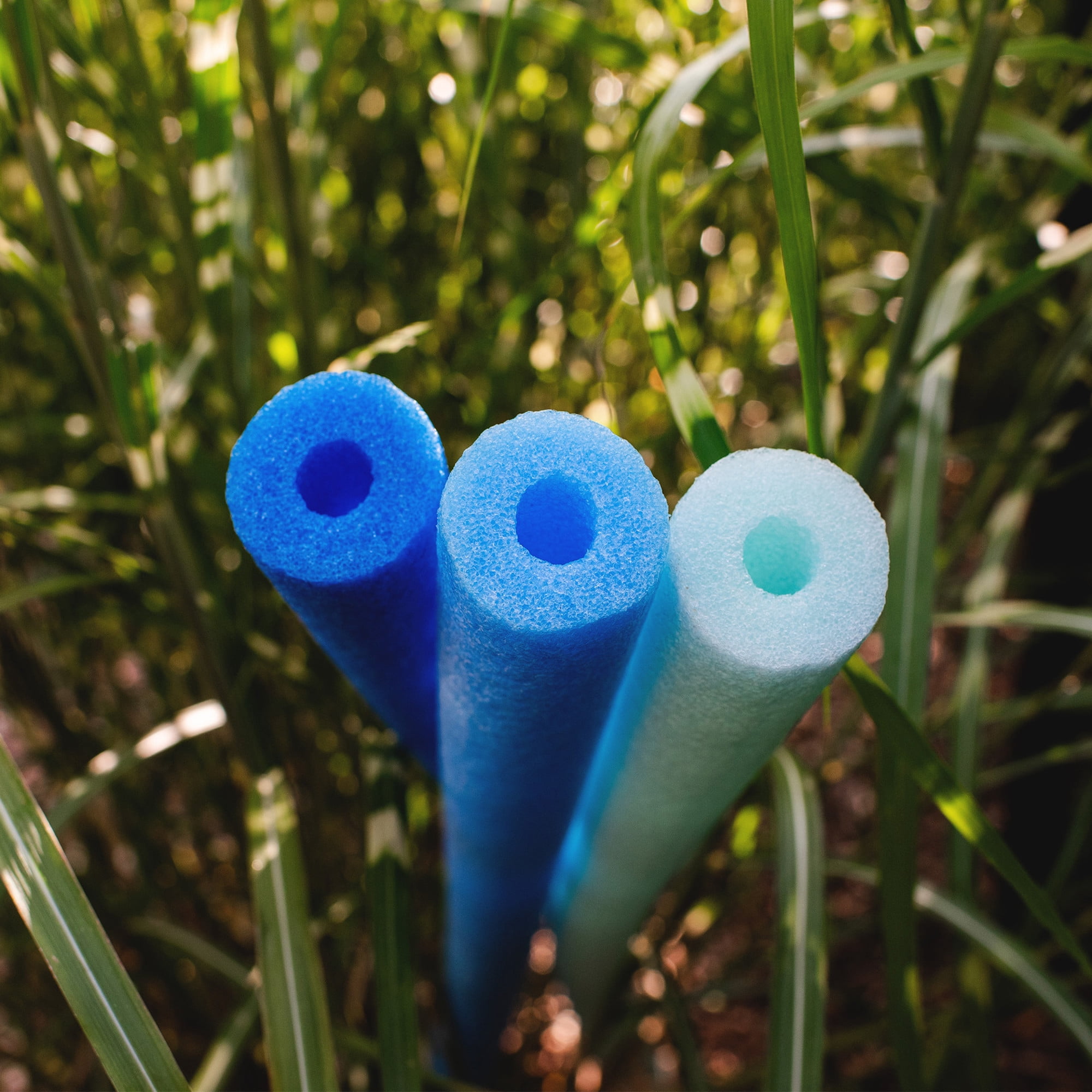 Big Joe Swim Noodle 40 Pack Foam Pool Noodles, Assorted Blues, 4 feet, 50"L x 2.25"W x 2.50"H each