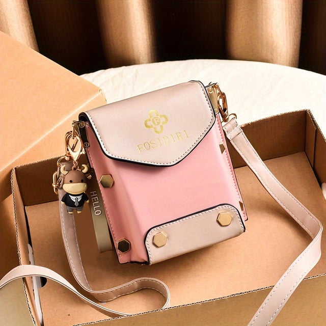 Sac pour Téléphone à Bandoulière Mini à Rabat, Sac d'Épaule à Imprimé de Lettres, Sac Carré à Clous Décoratifs pour Femme (4.7*6.7*3.7) Pouces
