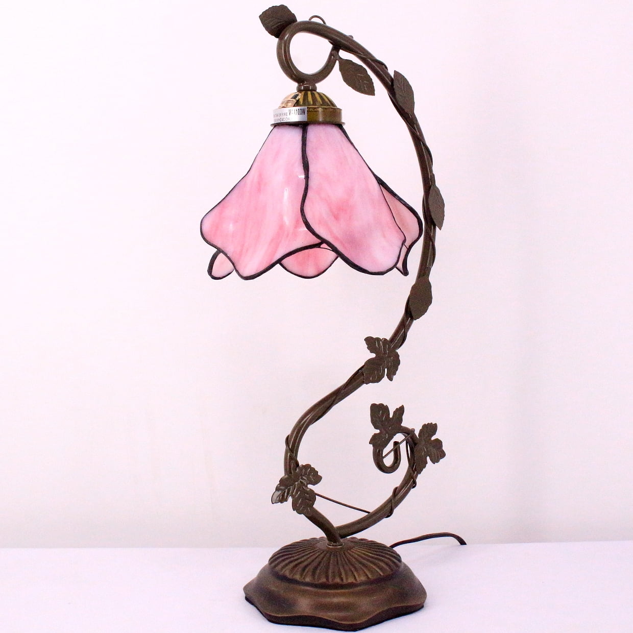 Werfactory 20√¢¬Ä¬ù Victorian Bronze Table Lamp with Stained Glass Shade