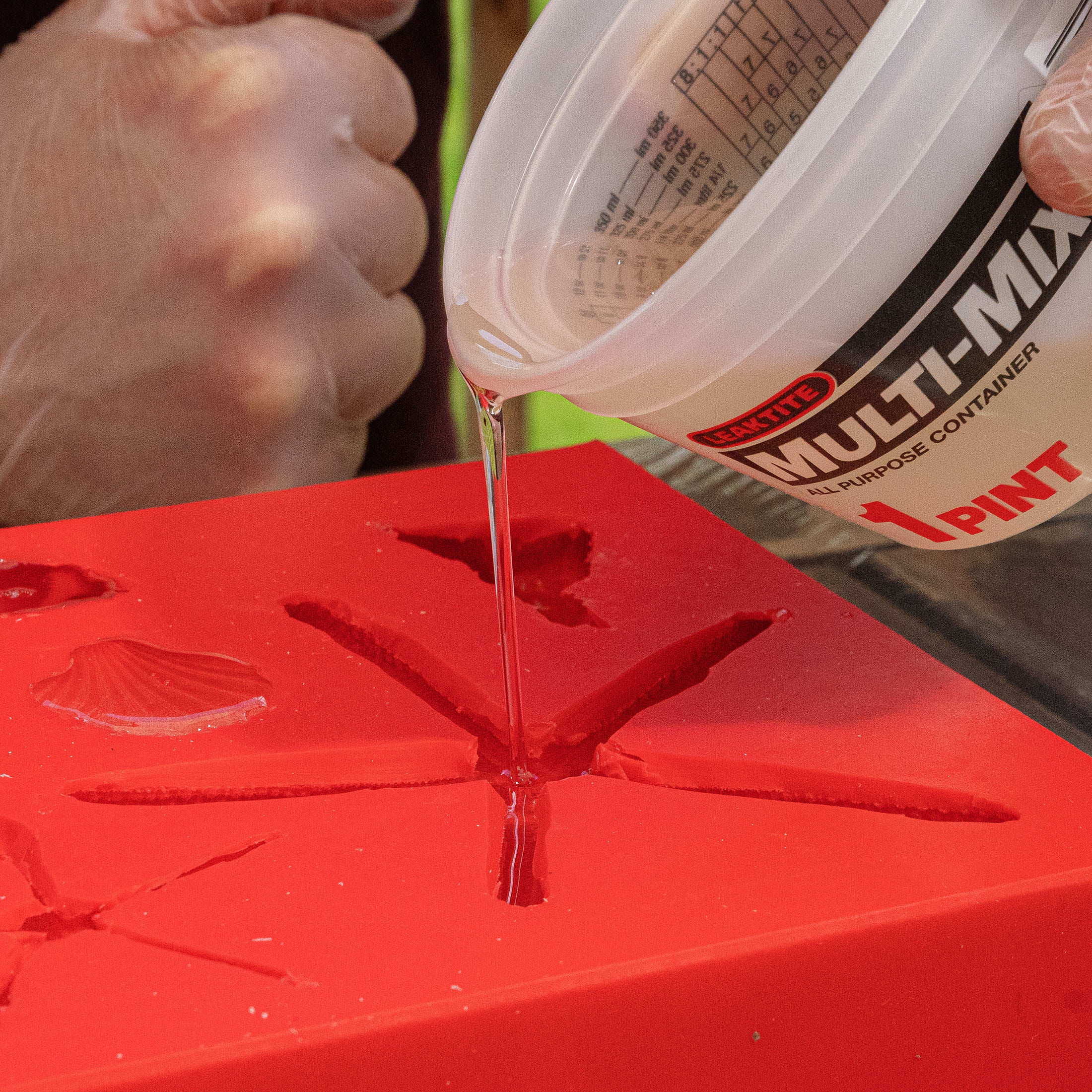 Alumilite Amazing Casting Resin, 16oz, White Urethane Resin, Cast in Silicone and Non-Silicone Molds