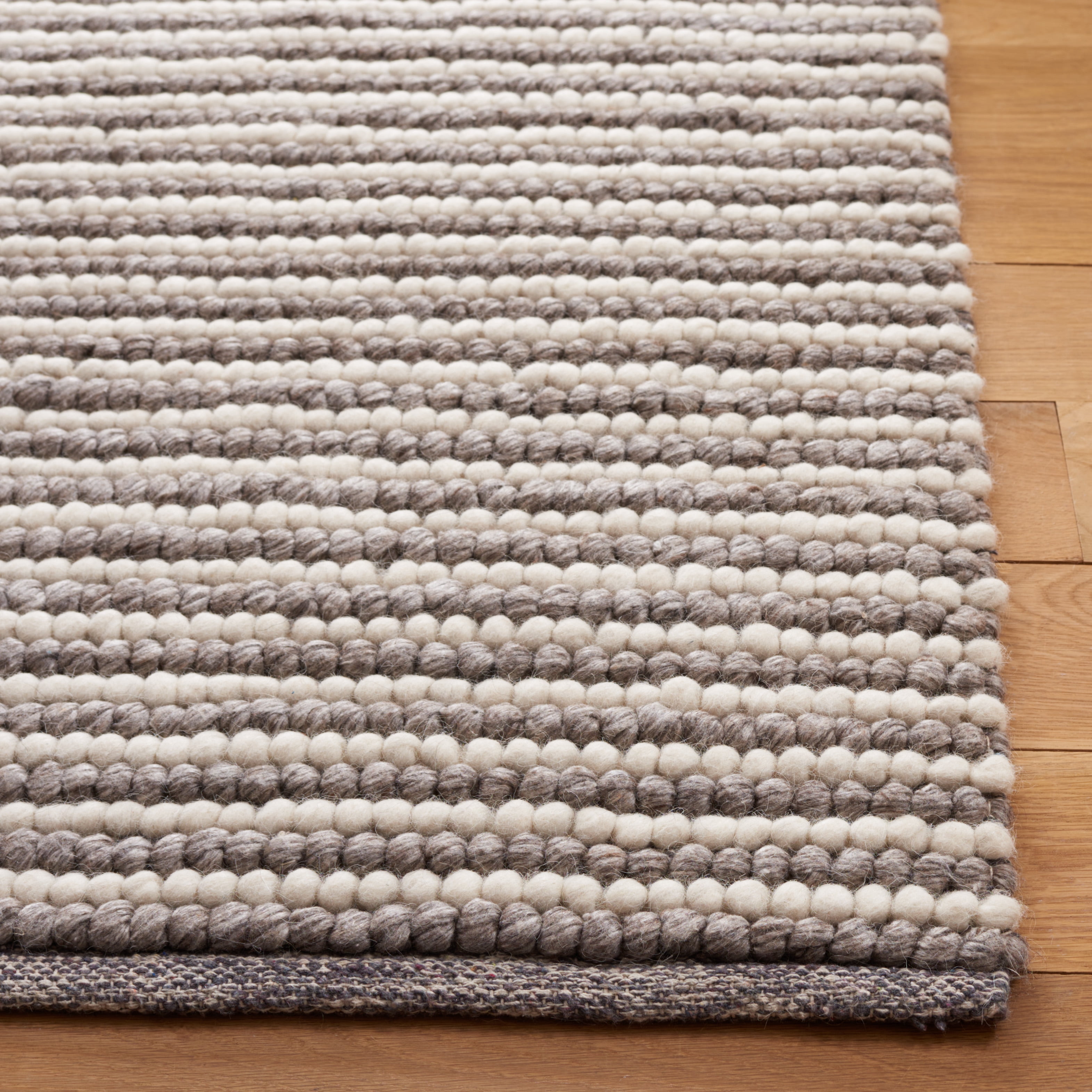SAFAVIEH Natura Fredrick Striped Area Rug, Ivory/Dark Brown, 2' x 3'