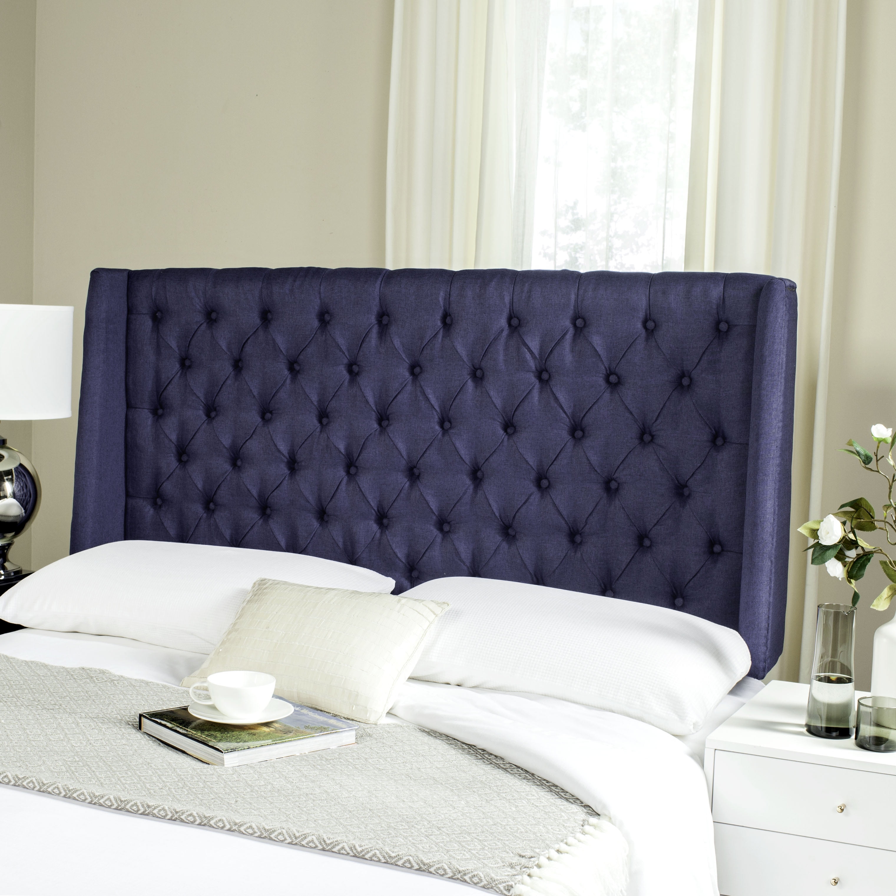 Safavieh London Retro Winged Tufted Headboard with Flat Nail Heads