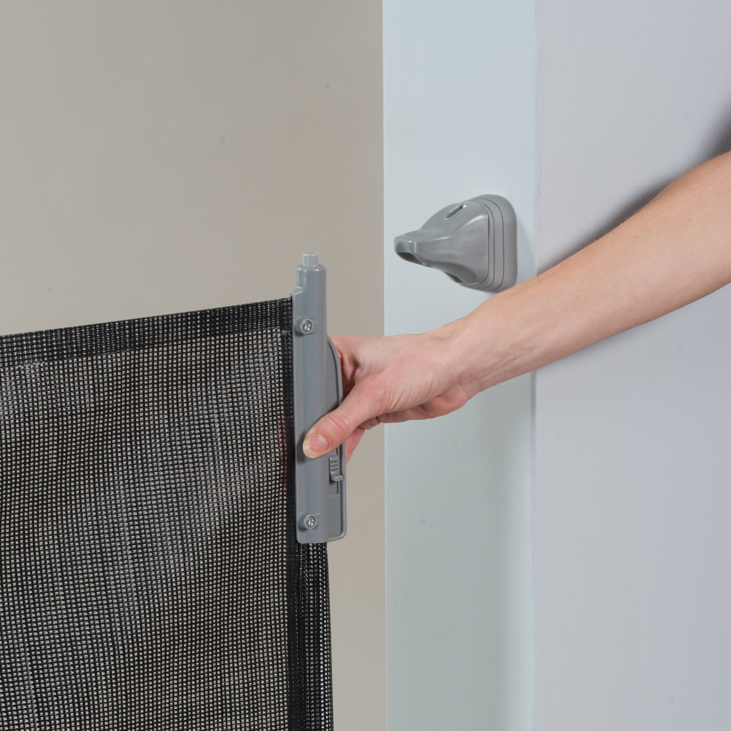 kidco retractable safeway gate