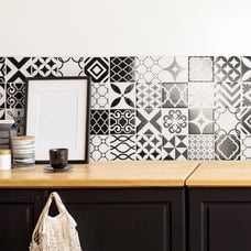 Smart Tiles Peel and Stick Backsplash, 5 Adhesive Tiles, Vintage Black/White, 9"x9"