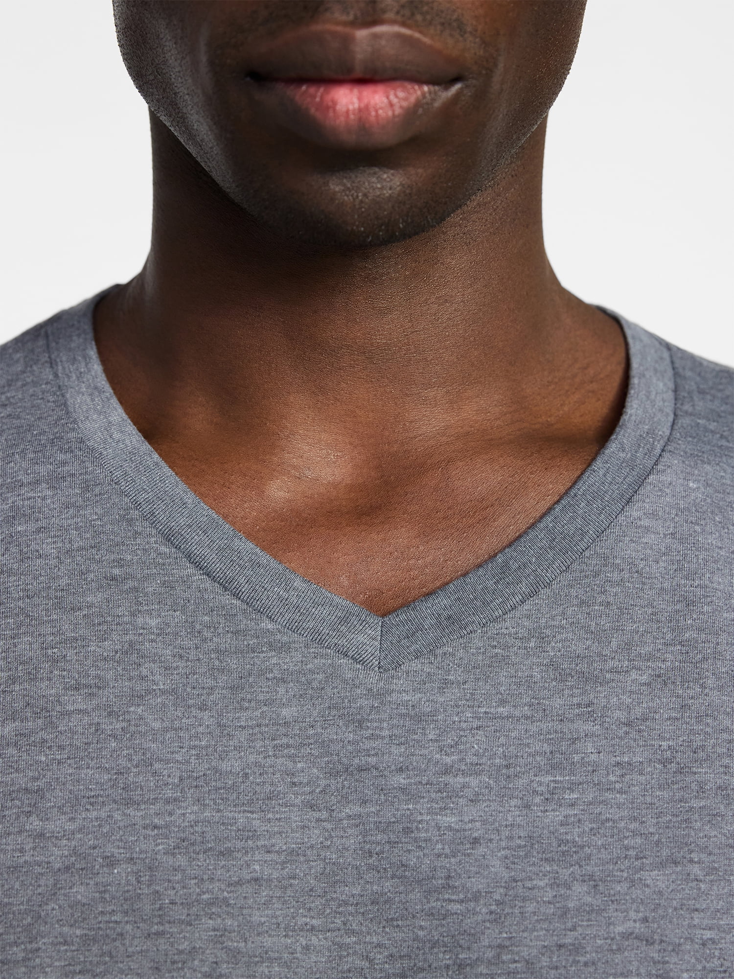 George Men's & Big Men's Relaxed Fit Short Sleeve V-Neck Tee, Sizes S-3XL