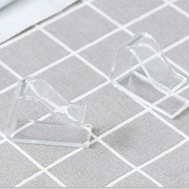 WIFKLSIIPG Pince à Nappe Ménagère Clip de Fixation Transparent Pince à Nappe Anti-Ruit Pince à Nappe 8 Pcs