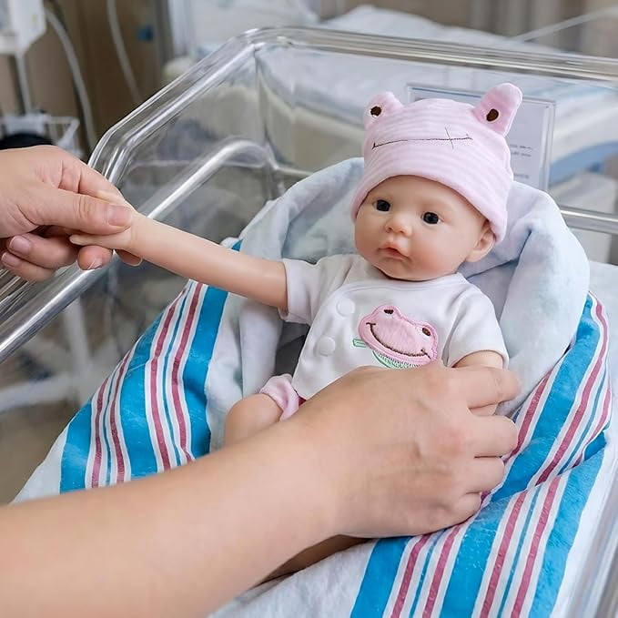 iCrade Finished Lovely 12" Realistic Reborn Baby Dolls Girl Elastic Solid Silicone Cuddly Reborn Newborn Babies Full Body Flexible Super Soft Lifelike Baby Dolls for Kids & Collectors