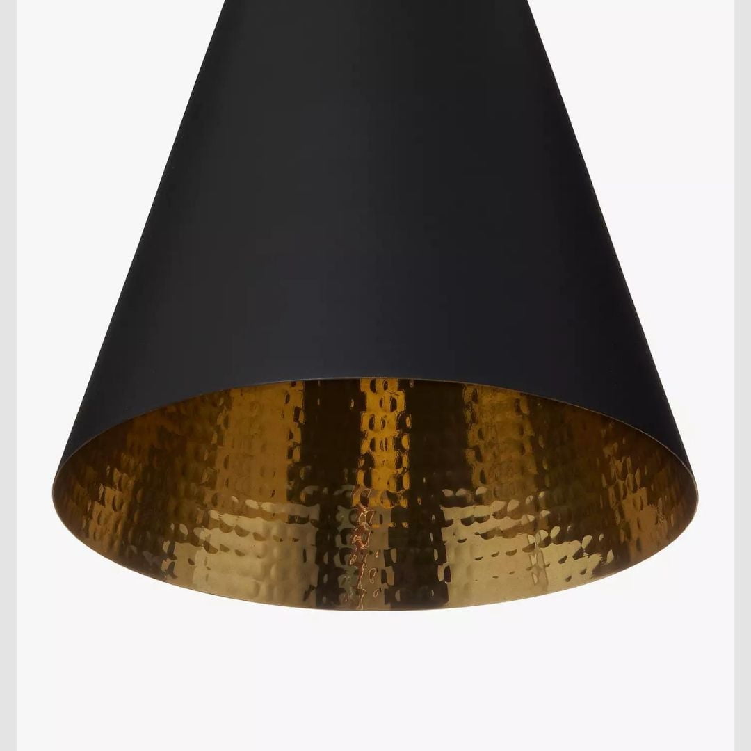 Heavenly Collections | Suspension Cône Sablier Moderne - Luminaire Noir Mat Style Mid-Century avec Intérieur en Feuille d'Or Martelée