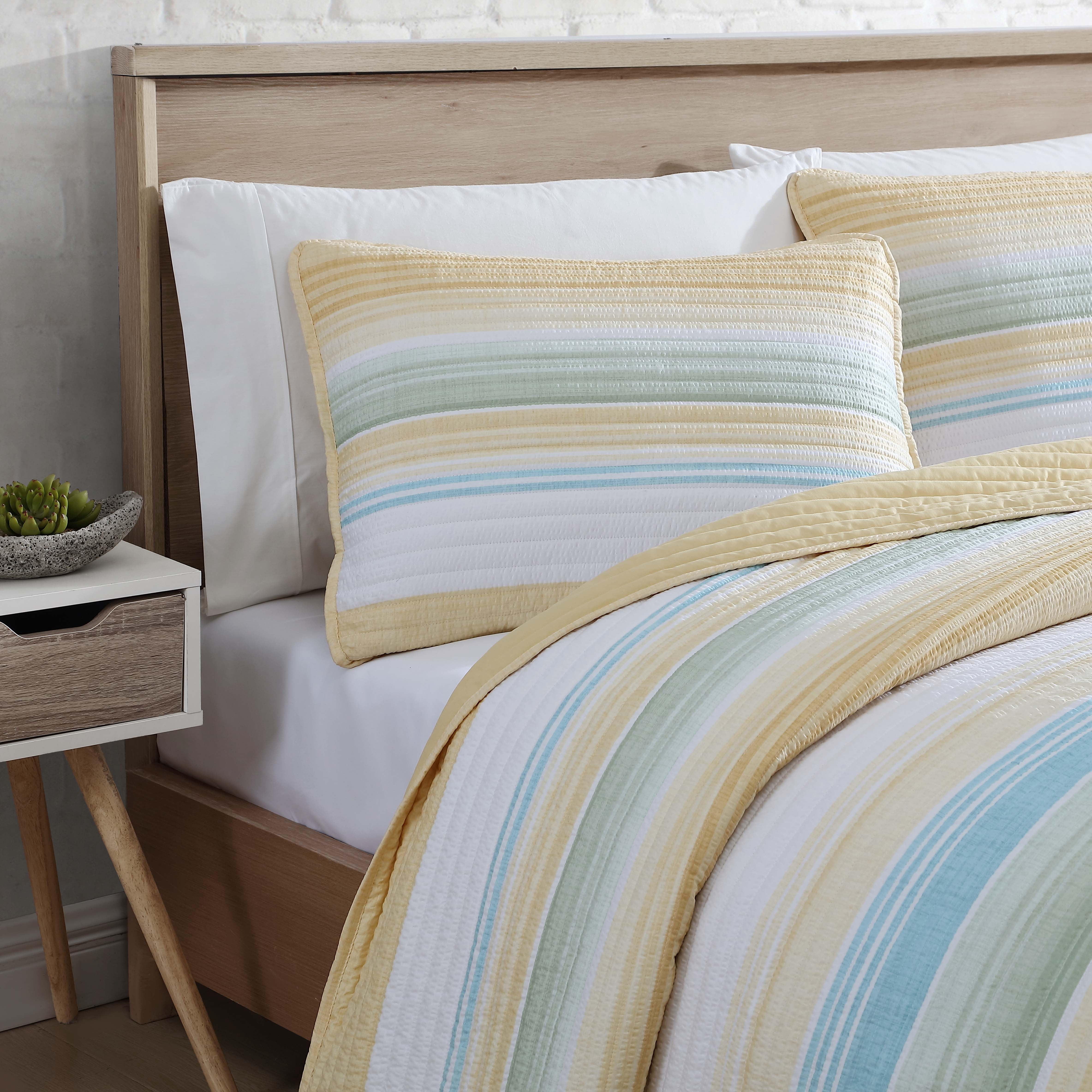 Beatrice Home Fashions, Coralinn Stripe 3PC Quilt Set, Full/Queen, Yellow/Sage