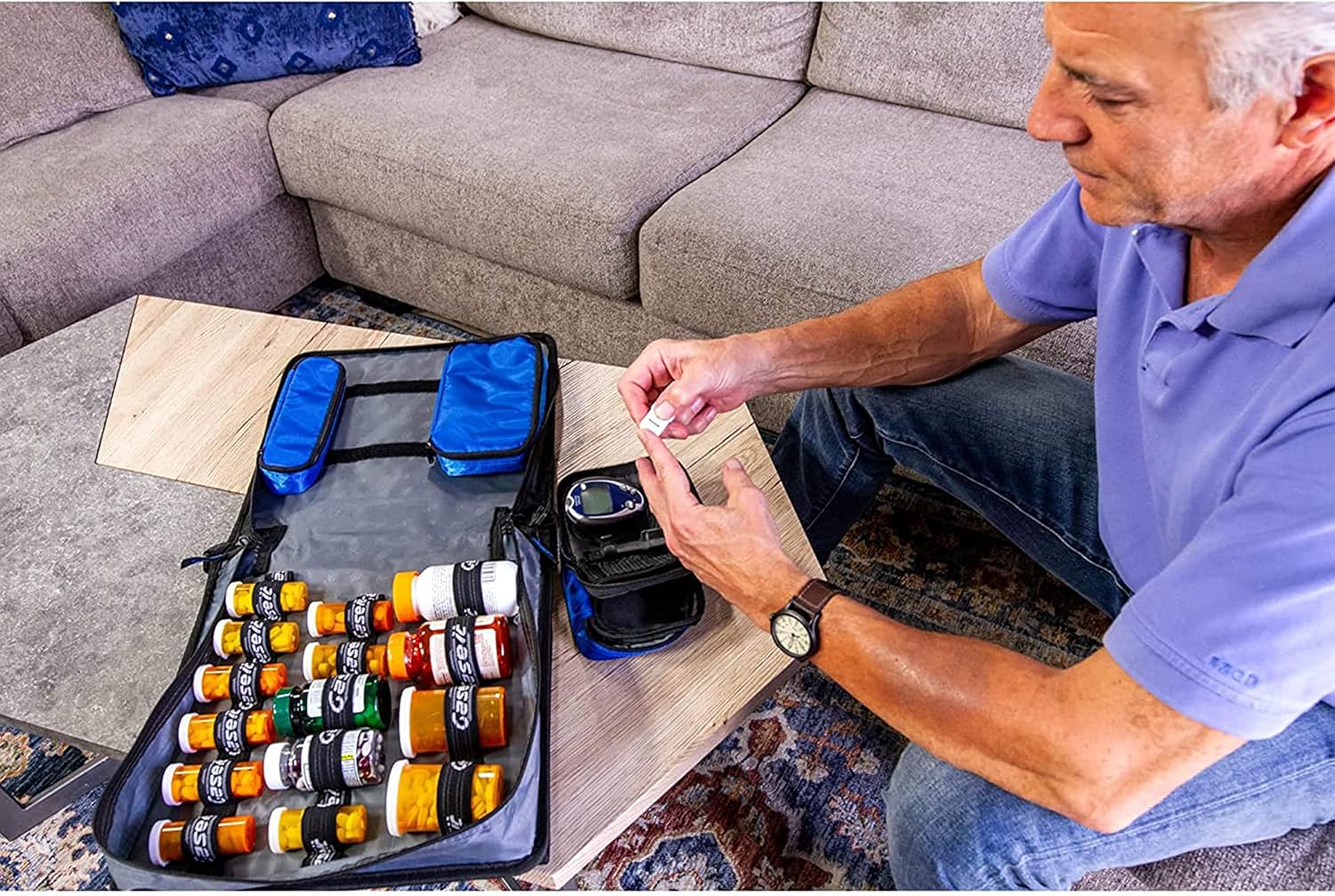 Med Manager Medium Diabetic Medicine Organizer and Portable Medical Binder, Insulated and Syringe Pouches, 6-Pocket 5-Tab Expanding File Folder, Holds 15 Pill Bottles, Purple, 13 x 13 x 4.5 inches