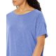 thumbnail image 4 of Amazon Essentials - Camiseta ligera de cuello redondo para mujer, ajuste relajado (disponible en tallas grandes), azul brillante, talla XG, 4 of 10