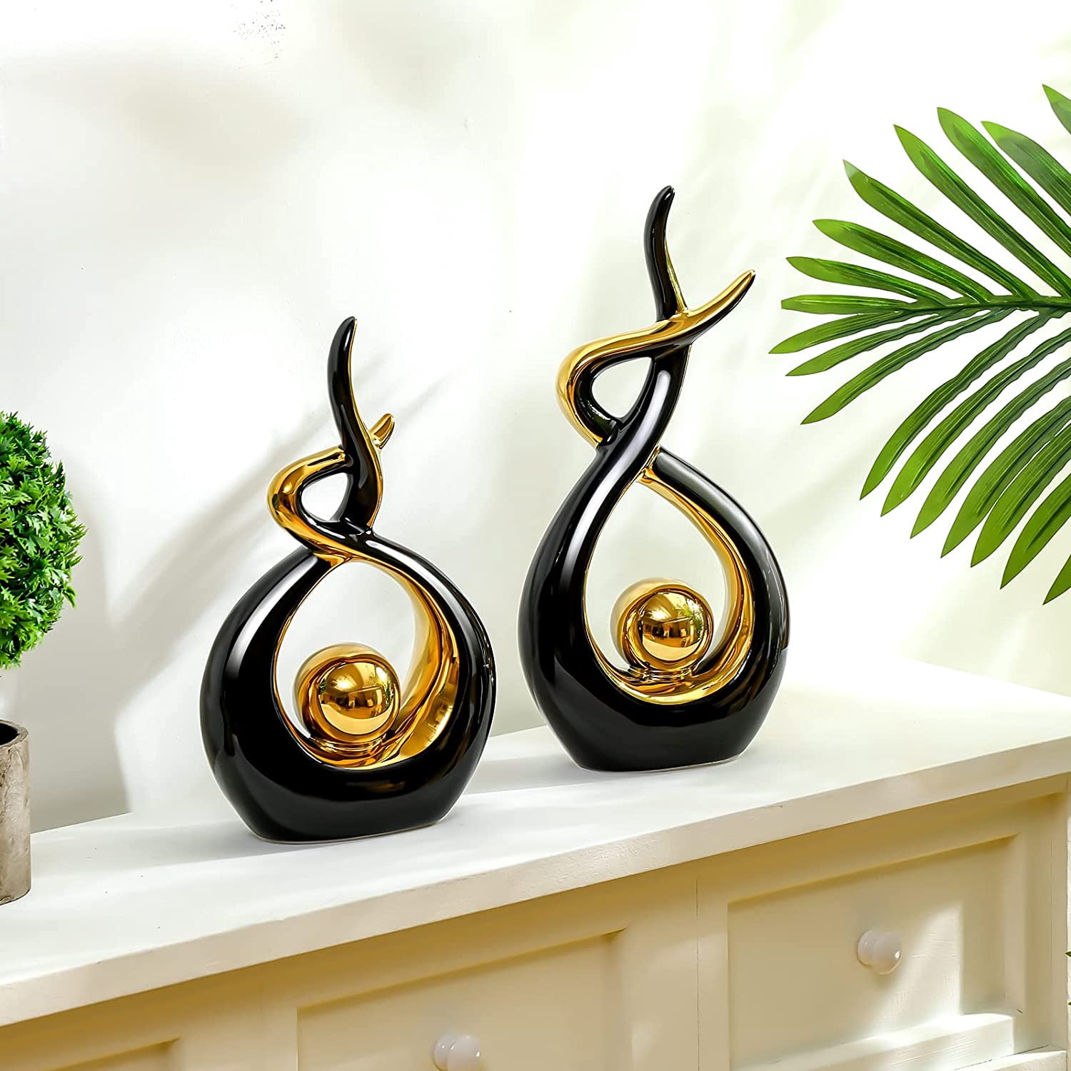 2 Pcs Modern Room Ceramic Decor Center Pieces Table Decorations Ceramic Statue Coffee Table Decor Dining Table Decor Centerpiece for Home Office Coffee Table Living Room, 2 Size (Black, Gold)