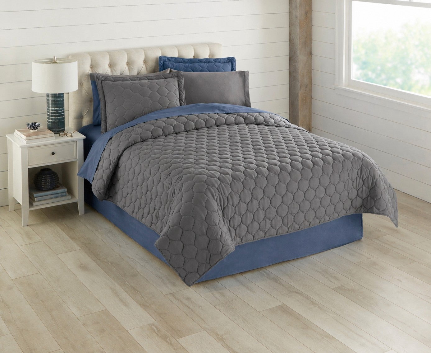 BrylaneHome BH Studio Reversible Quilt