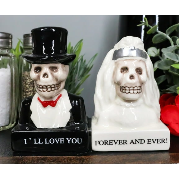 Wedding White Gown Bride And Black Tuxedo Groom Skulls Salt Pepper Shakers Set