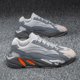 thumbnail image 5 of Zapatos de hombre Zapatillas de deporte casuales a juego de color Gris Calcetines bajos de tejido volador transpirable diario Zapatos de hombre, 5 of 8