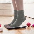 thumbnail image 4 of 1 par de calcetines hidratantes para el cuidado de los pies, unisex, con gel para pies secos y agrietados. Ideales para uso nocturno., 4 of 8