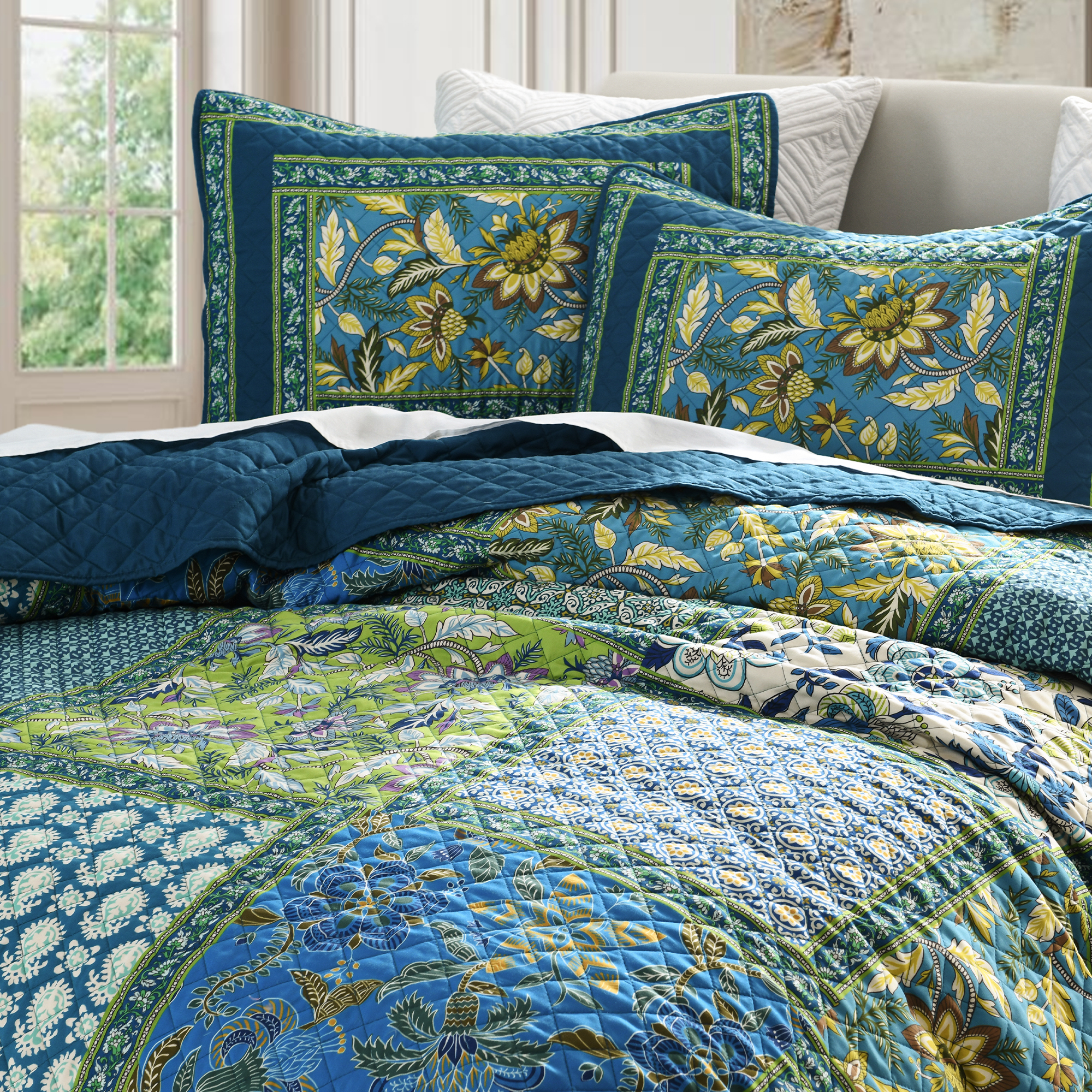 CHARRYARN King Comforter Set-Blue Lightweight Patchwork-Spring and Summer  Bedspread-Super Soft Quilt （1 Quilt, 2 Pillow Shams, Blue）