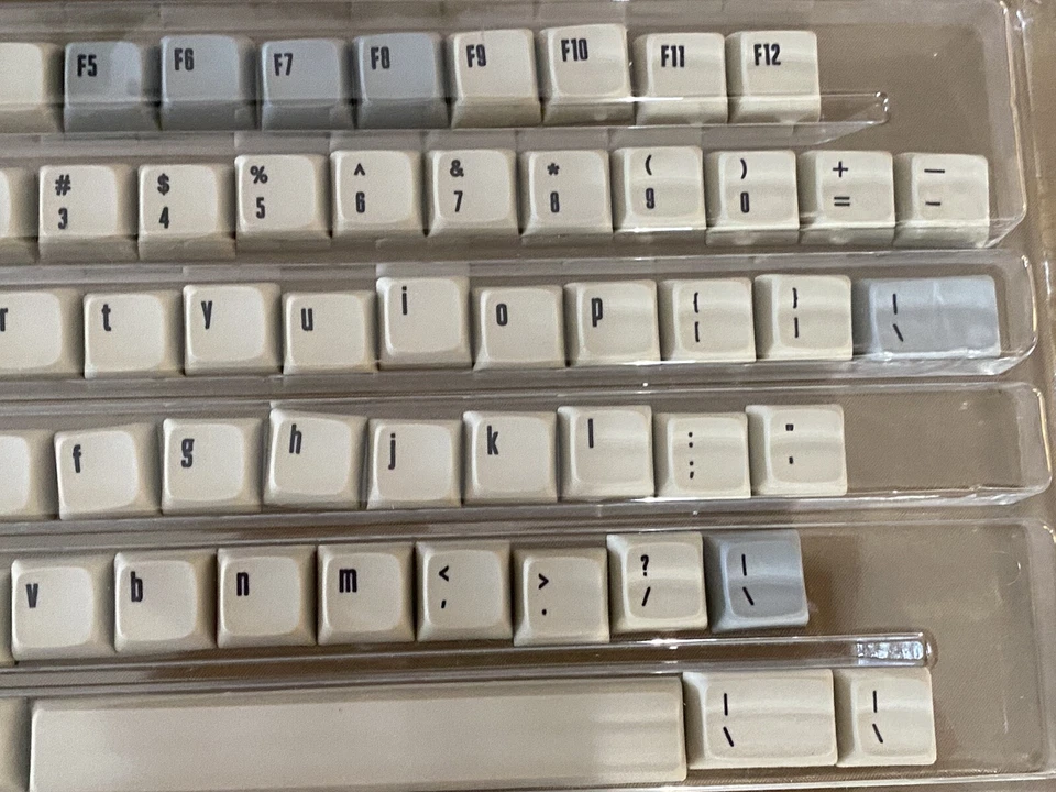 Drop + Mito Xda Canvas Keycap Alphas