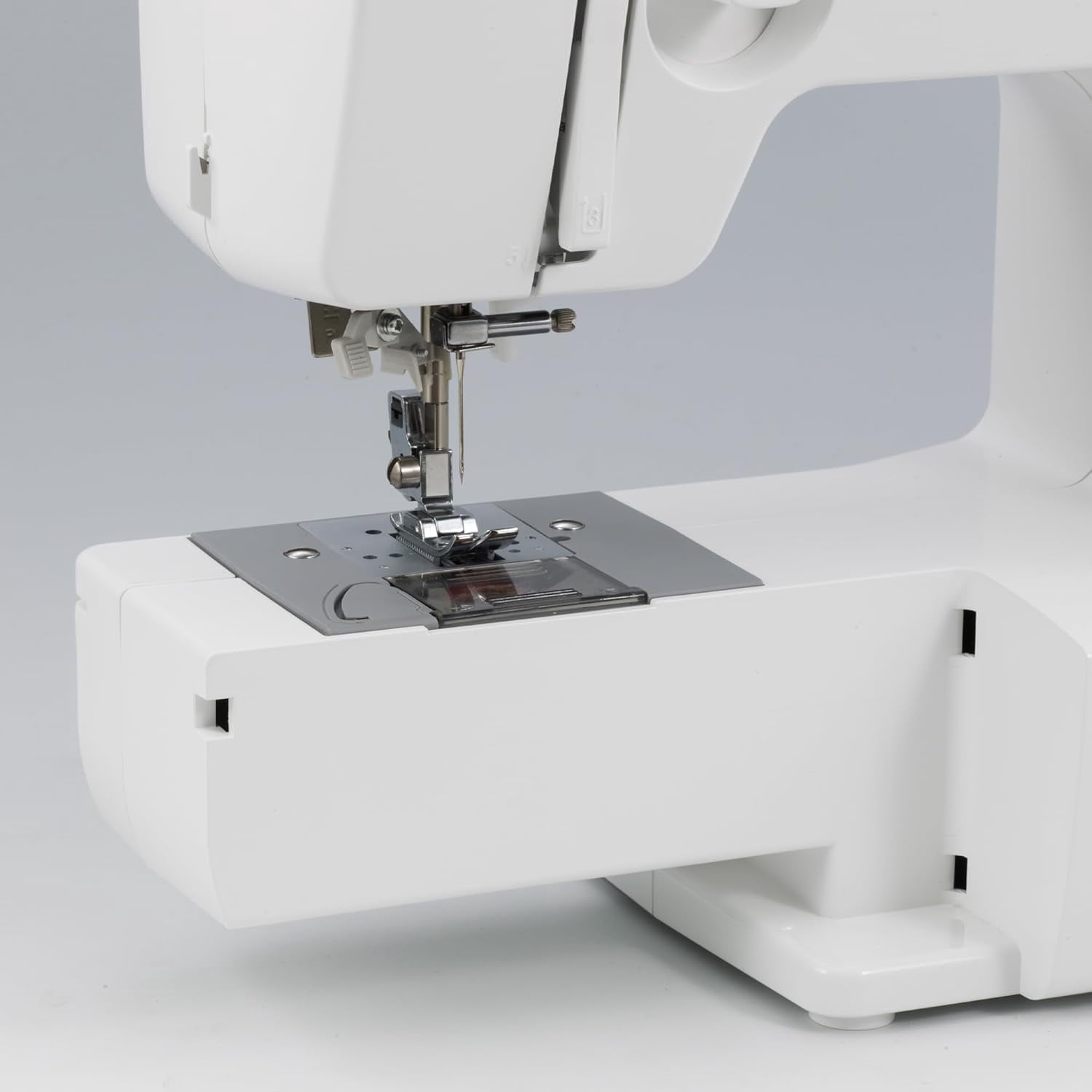 Brother XM3700 Sewing Machine, 37 Built-in Stitches, 5 Included Sewing Feet, Premium Thread 6-Pack and Sewing Machine Needles 5-Pack
