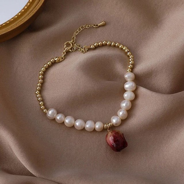 Collar con colgante de flor de Rosa seca dulce para mujer, cadena de perlas de agua dulce, joyería de encanto, regalo de novia, nueva moda 2022