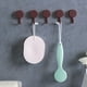 thumbnail image 5 of Paquetes de 5 ganchos adhesivos fuertes para baño y cocina - No hay taladros colgados sin daños para toallas, cubiertos y batas con giro 360 grados, 5 of 6