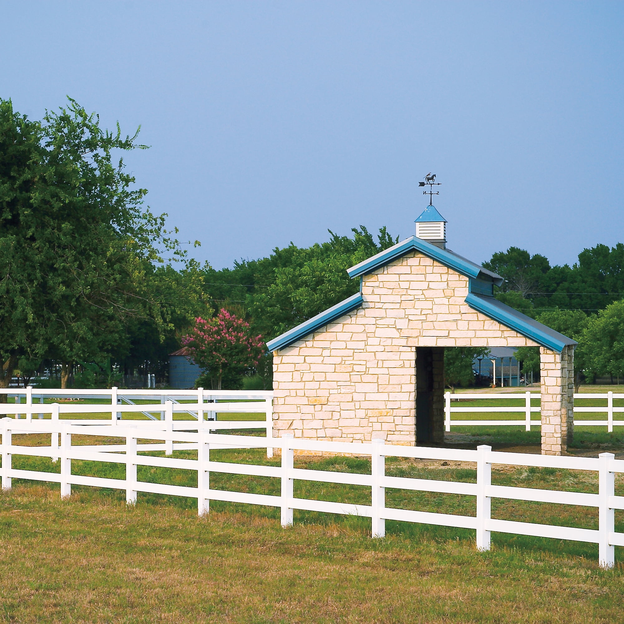 Outdoor Essentials 5 in. x 5 in. x 7 ft. White Vinyl 3-Rail Ranch Fence  Line Post - Walmart.com