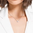 thumbnail image 4 of Colgante Swarovski Una Angelic con cristal transparente, 4 of 7