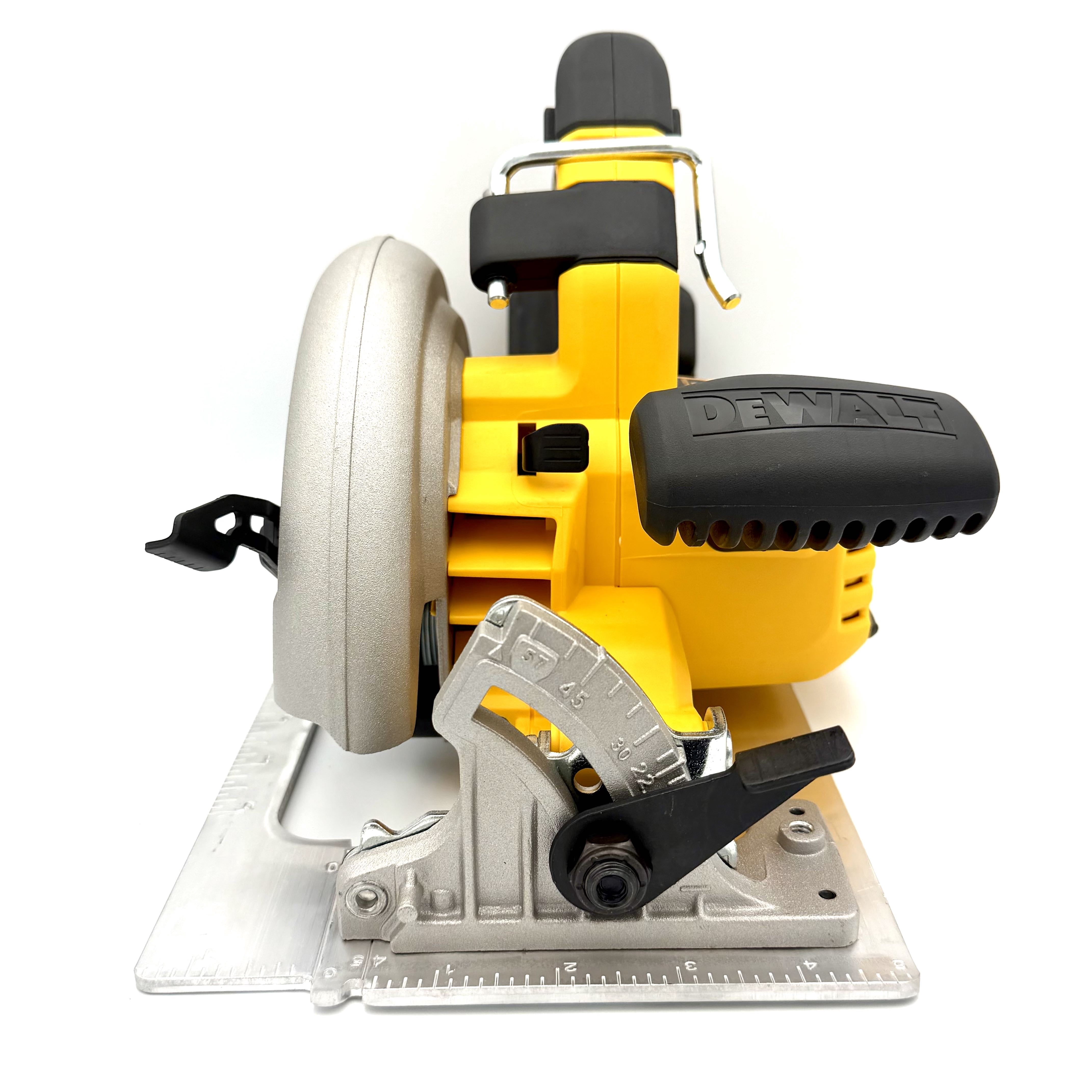 DEWALT 20V MAX XR Brushless Cordless 7-1/4 in. Circular Saw, Tool Only (DCS590B)